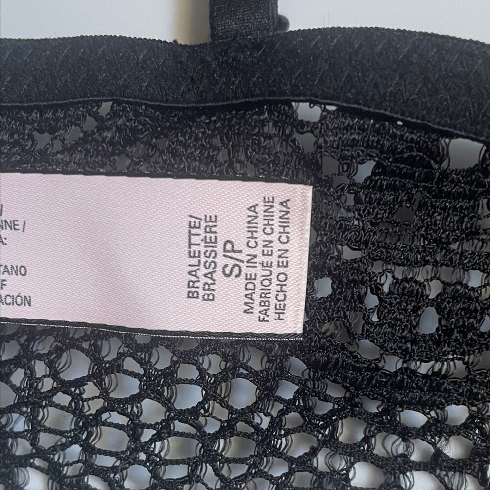 Black Lace Bralette Victoria’s secret small - Picture 4 of 5